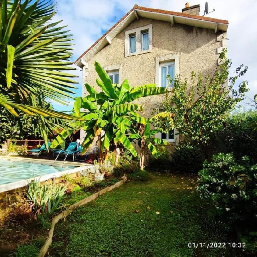 Maison De Famille A Périgueux Exteriör bild